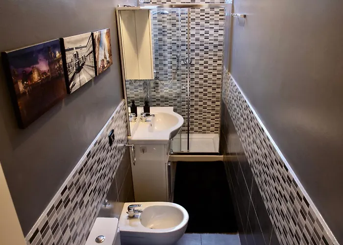 Lejlighed Casa Ormea - 5 Min To Metro, Fast Wi-fi & Netflix Torino