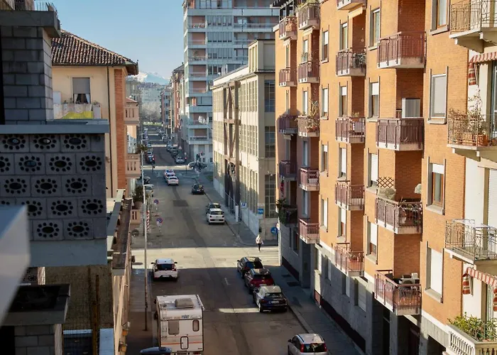 Casa Ormea - 5 Min To Metro, Fast Wi-fi&netflix Appartamento
