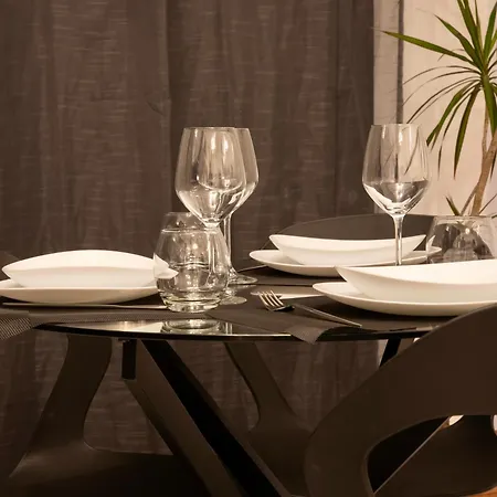 Casa Ormea - 5 Min To Metro, Fast Wi-fi & Netflix *